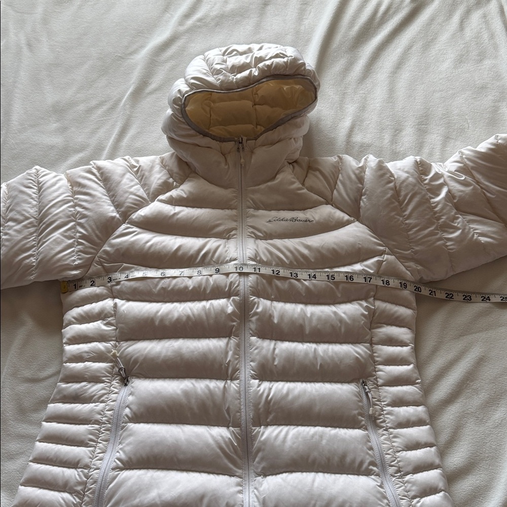 Eddie Bauer parka - Picture 12 of 16